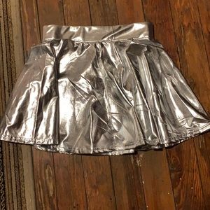 This skirt was bought for a Halloween costume but never worn.